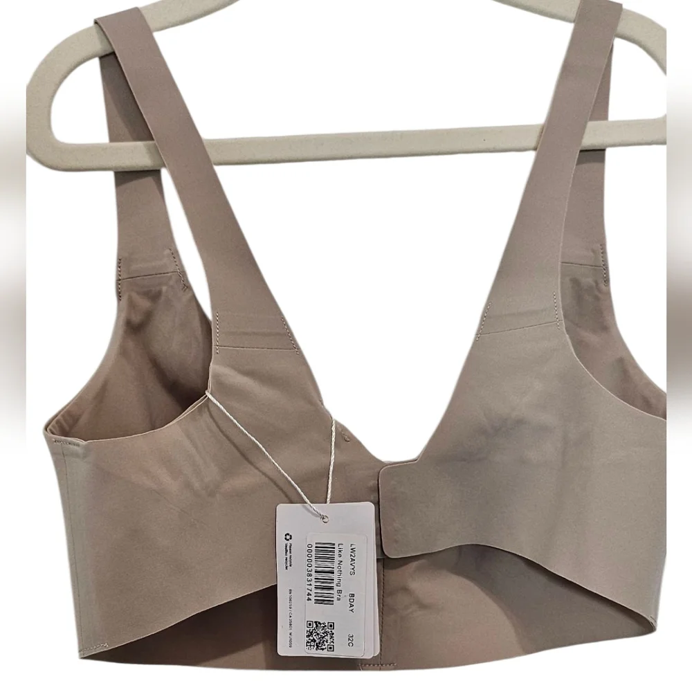 Lululemon Athletica Soft Beige Bra - Picture 3 of 8
